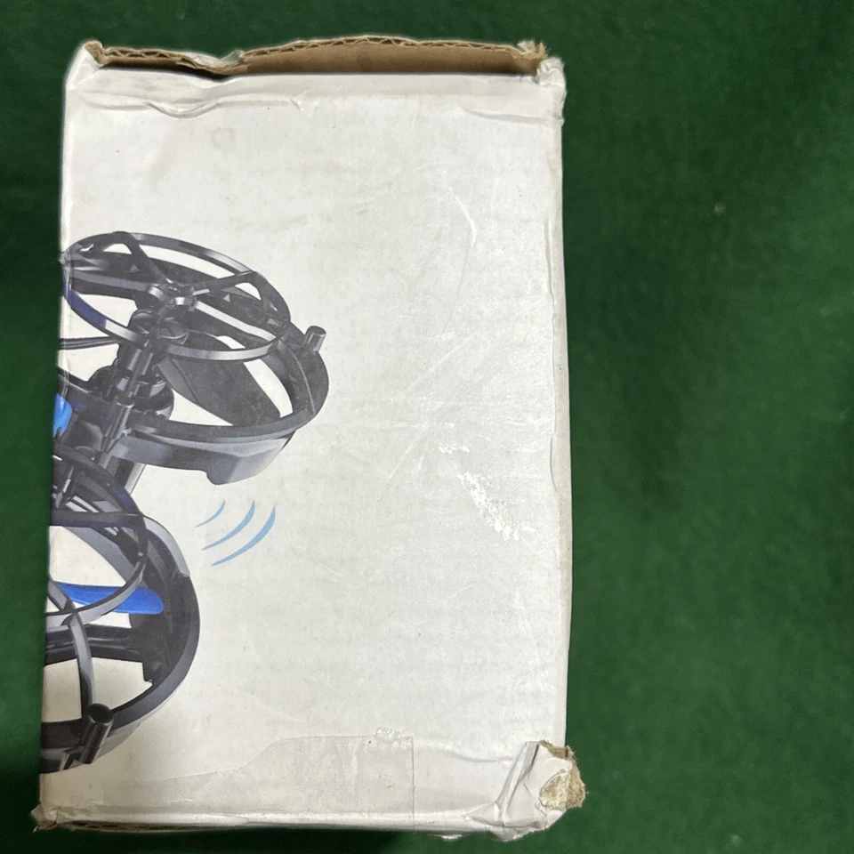 Remote Control Quadrocopter Drone 5V Plastic Carbon Fiber Headless Helicopter - Image 4 of 4