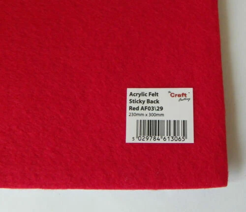 Rote Handarbeitsstoffe