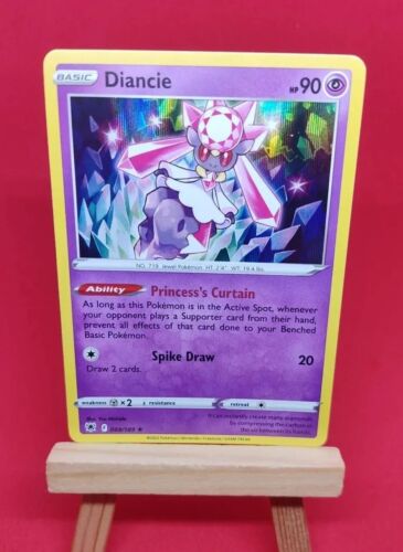 068/189 Diancie Rare Holo Astral Radiance Pokémon Carte JCC Épée Bouclier Swsh  - Photo 1/2