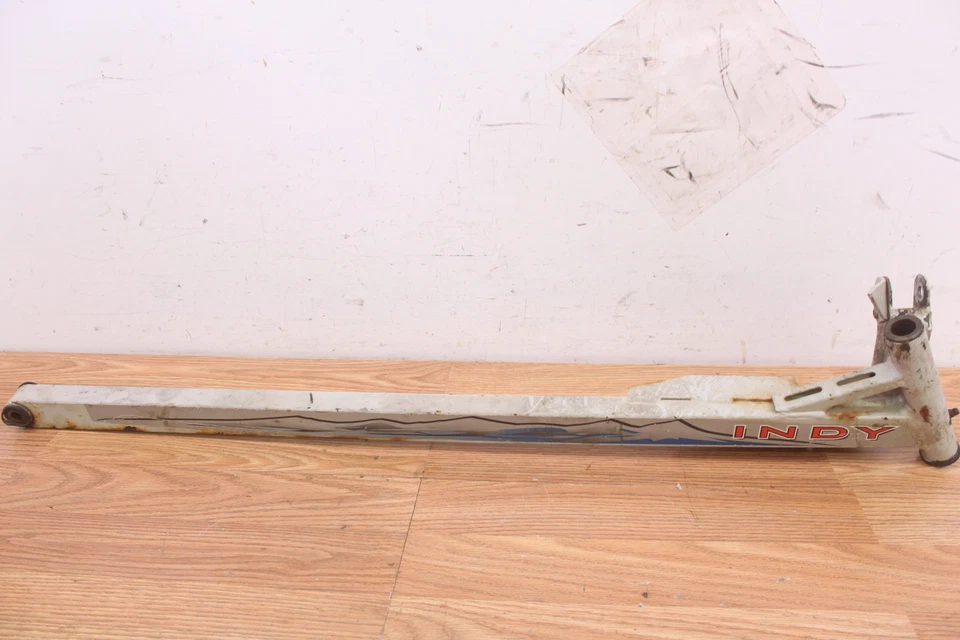 2002 POLARIS Trail RMK 550 风扇右尾臂 — 第 3/4 张图片