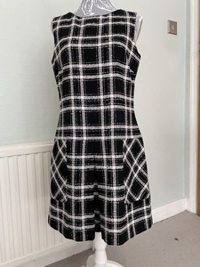 hobbs pinafore