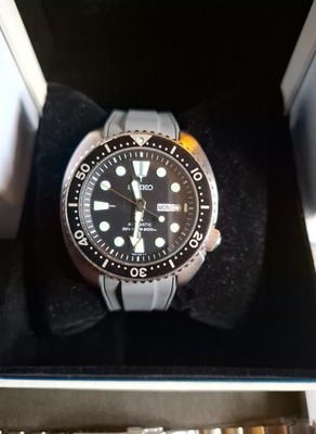 Seiko Automatik Diver s 200 m Taucheruhr schwarz, Box & Papiere