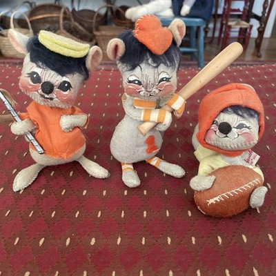 3 Annalee Mobilitee 1965 Football, Baseball And Golf Figures