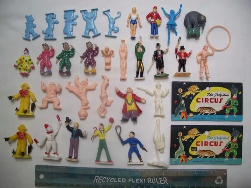 33 RARE MARX MPC SUPER CIRCUS PAINTED CLOWNS WOMEN 1/32 54MM PLASTIC PLAYSET