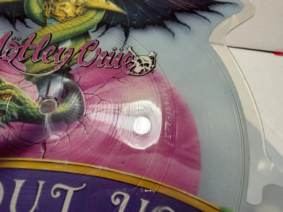 Mötley Crüe Without You Vinyl 1989 Elektra Shape Limited Edition Picture Disc - Image 4 of 4