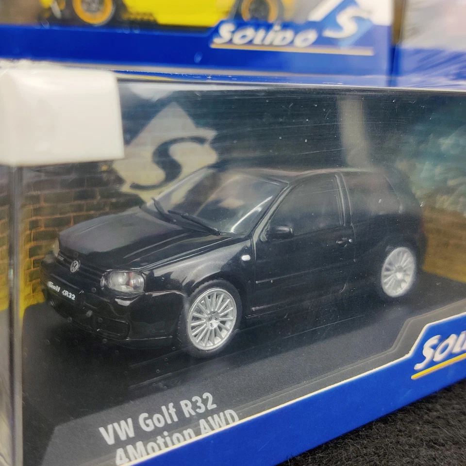 VOITURE SOLIDO VOLKSWAGEN GOLF 4 R32 BLACK 1:43 NEUF BOITE S4313603 - Photo 3/4