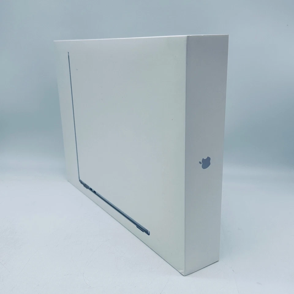 MacBook Air 15-Inch 2025 M4 10-Core CPU 10-Core GPU 16GB Ram 256GB SSD Sky Blue - Image 2 of 4