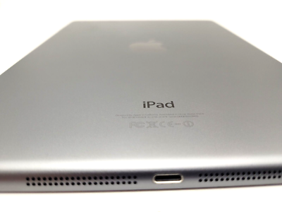 Apple iPad Air (A1474) 128GB 9.7