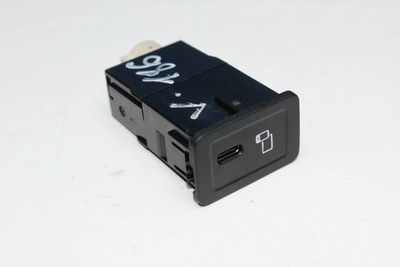 Mercedes Benz W253 Multimedia USB port socket A2478209000 | eBay