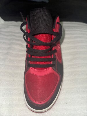 Nike Jordon s Post Game