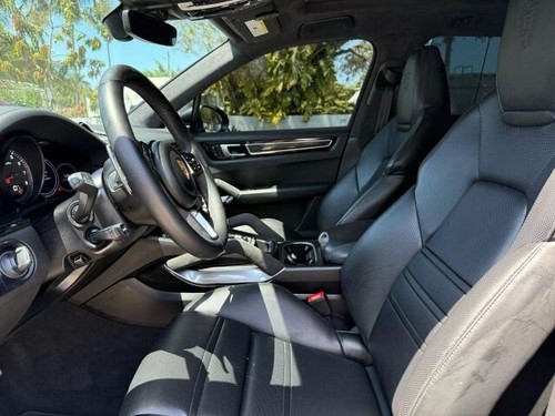 2023 Porsche Cayenne Turbo Sport Utility 4D - Picture 9 of 21