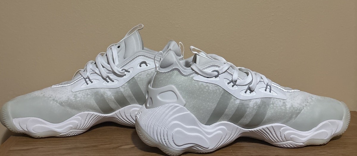 Adidas Trae Young 3 Silver Metallic Basketball Sneakers Size 5 White IF2102 adidas Trae Young 3 White Silver Metallic for sale  main image 3
