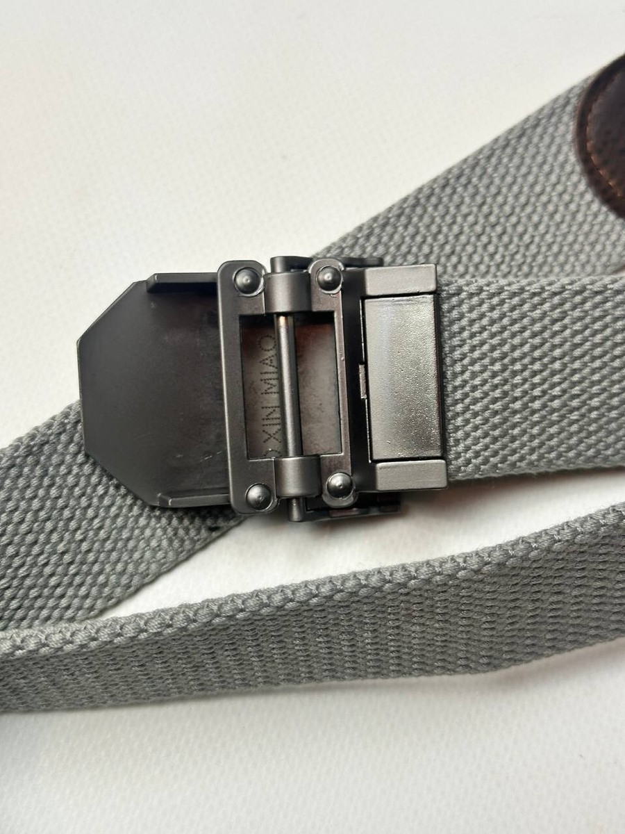 Vintage Oakley Belt Spiked Bulldog Tattoo Y2K 90ss carhartt Vintage Oakley Belt Spiked Bulldog Tattoo Y2K 90ss carhartt
