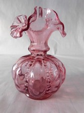 FENTON purple pink mulberry Ruffled Top melon vase 6in 1980's