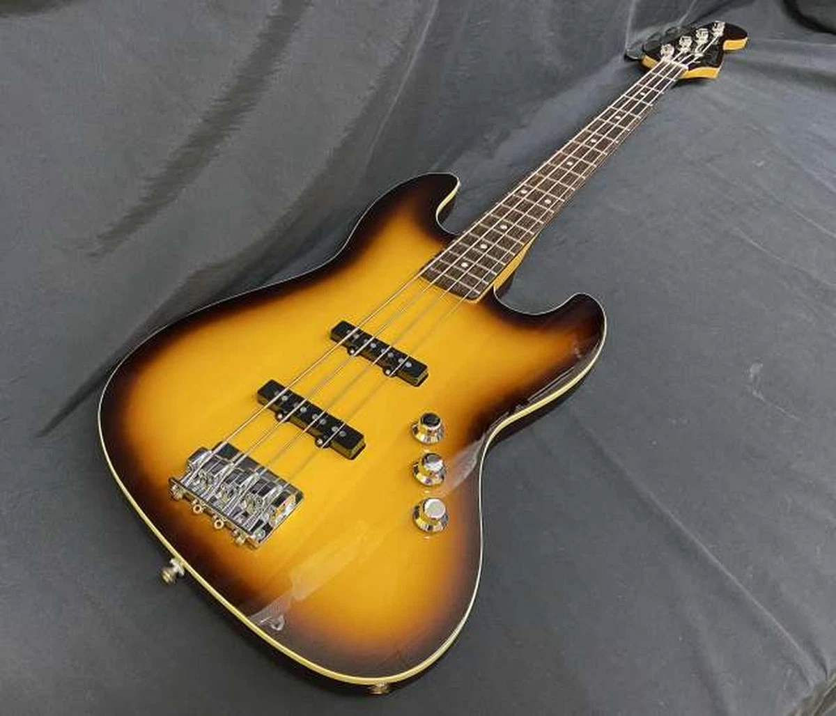 Fender Aerodyne Jazz Bass Bass Guitars for sale | eBay