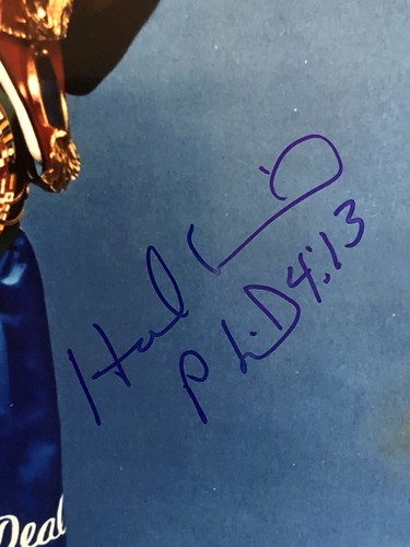 Evander Holyfield Autographed 8x10 Photo - Picture 2 of 2