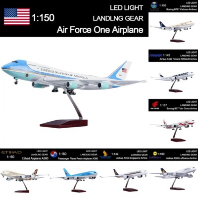 United Airlines/American Airlines/Finnair/Air Force One Airplane Model w/ Stand