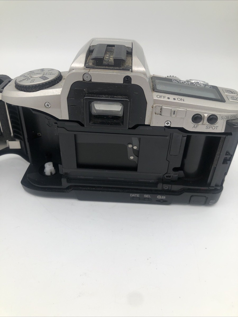 Minolta Maxxum 5 35MM SLR Film Camera Body Only/Untested Fast