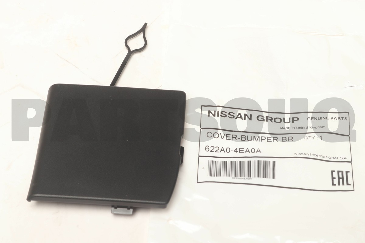 1 Genuine Nissan QASHQAI J11 Front Bumper Tow Eye Hook Cover