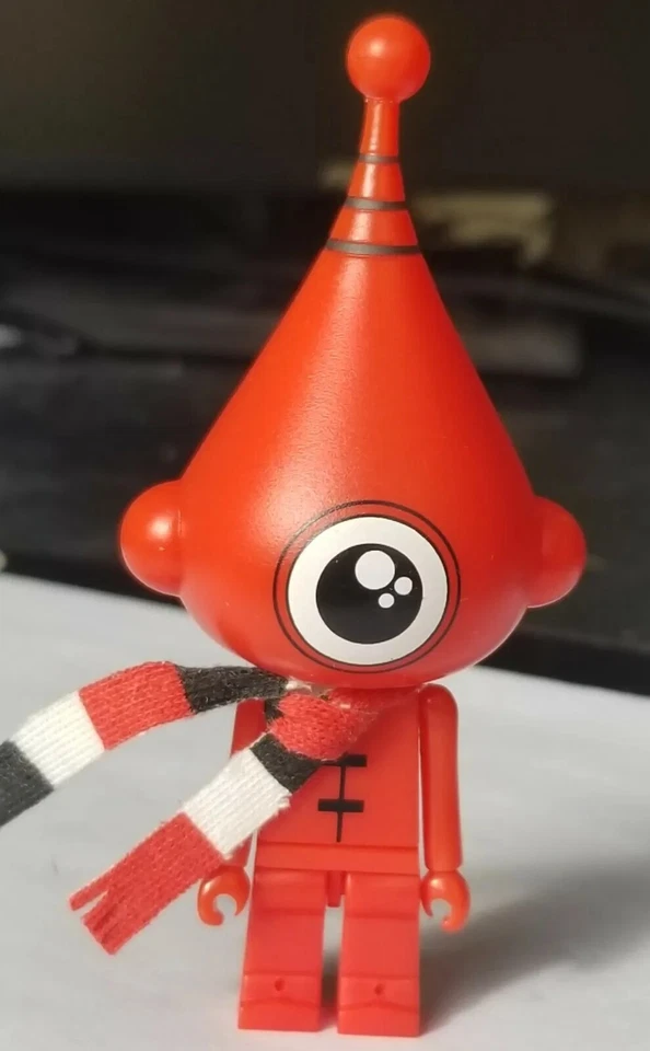 Dalek Red Ice Bot - Kidrobot Diseñador Vynil Figura de Arte Juguete de 4" Foto 2 de 4