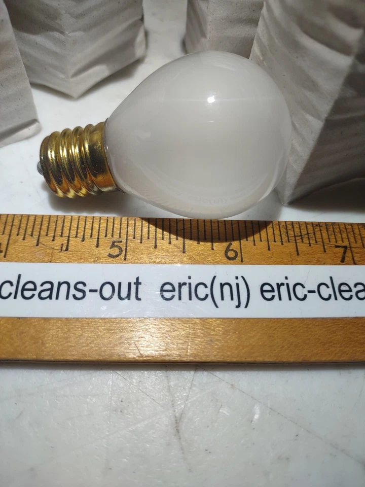 Bulbrite 40S11N/F 40 Watt intermediate Base Frosted 120v Quan 5 - Image 4 of 4