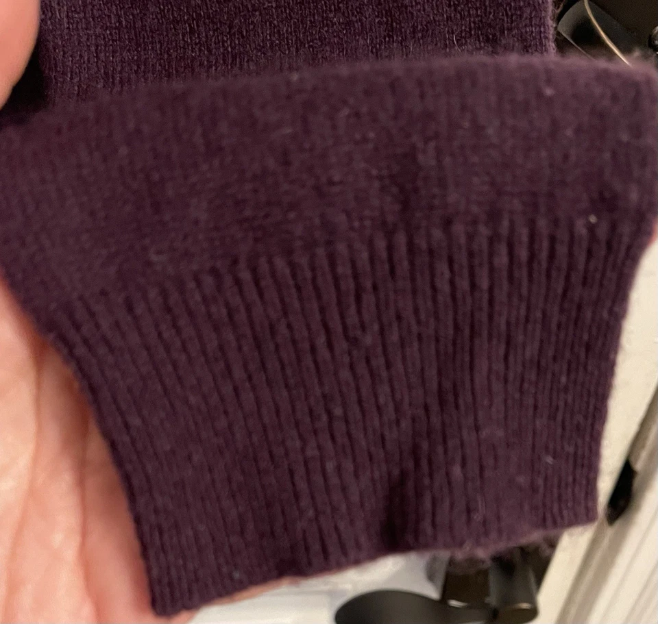 Suéter Charter Club 100 % cachemir cuello redondo, púrpura berenjena, mediano usado en excelente estado B19 Foto 3 de 4