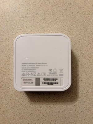 TP-Link TL-WR802N 300Mbps Nano Mini Portable Travel Wireless N Router 5-in1 New
