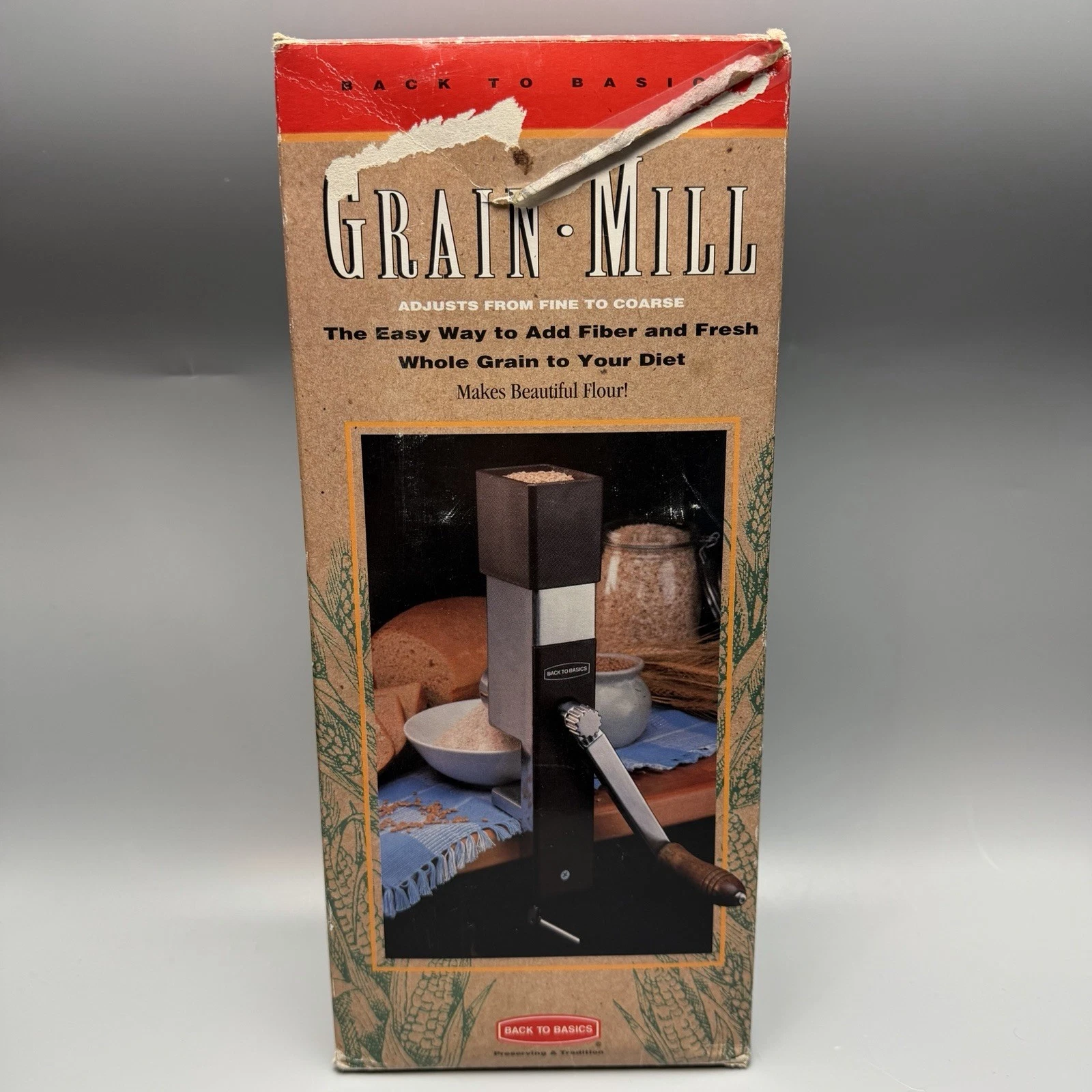 Back to Basics Model 555 Hand Grain Mill Flour Grind Grinder Herbs Coffee Spice