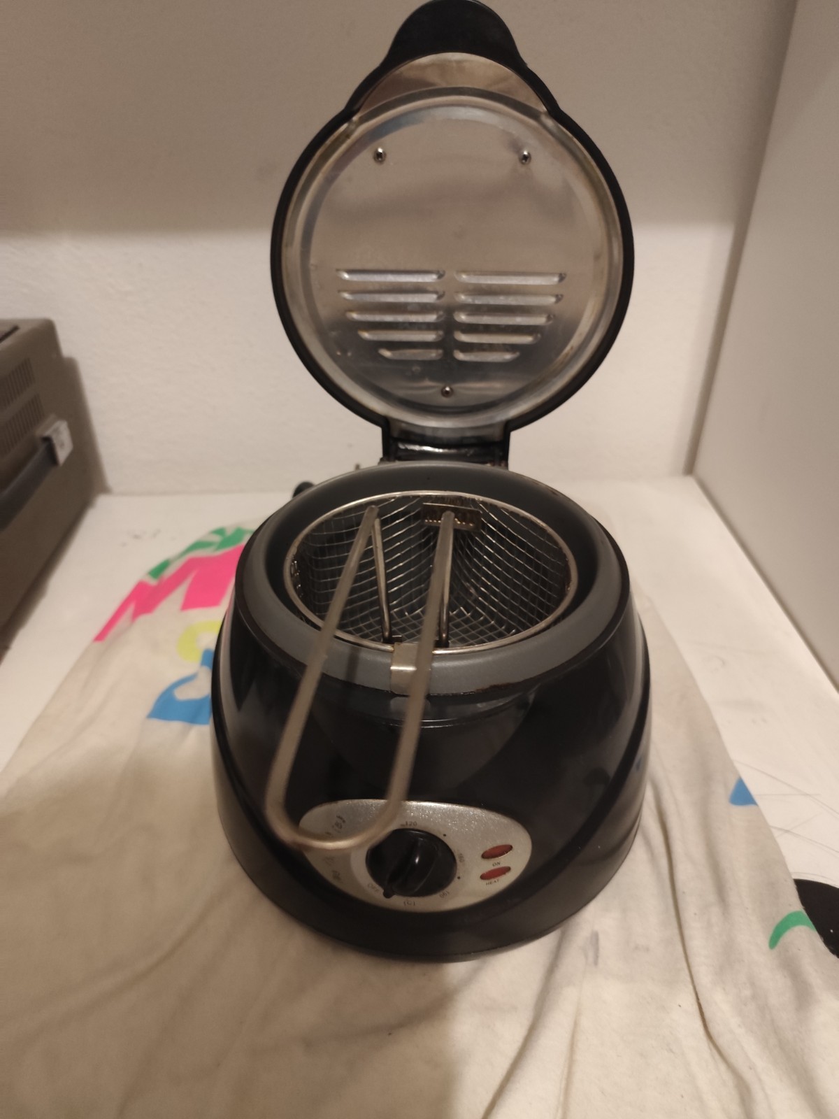 Mini Friggitrice Amstrad 0,6L