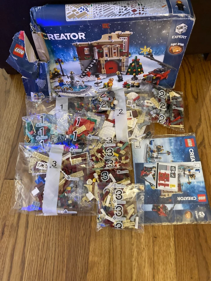 Lego 10263 Winter Village Fire Station New But Box Destroyed READ DESCRIPTION - Image 2 of 2