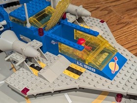 LEGO Space: Galaxy Explorer (497), complete, no box, one extra piece, baseplates