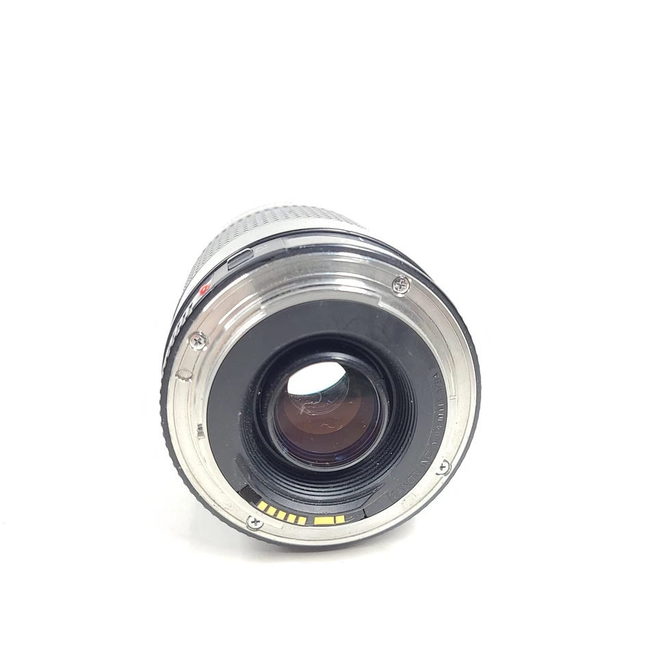 Lente Nikon AF Nikkor 75-300 mm f/4,5-5,6 - DEFECTO LEER ARAÑAZOS Foto 4 de 4