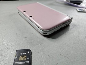 Nintendo 3DS XL Pink Console w/  Charger, Memory Card and Stylus (USA) Tested