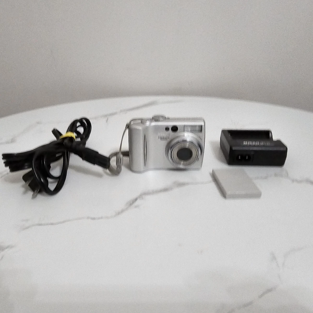 Nikon Coolpix 5200 5-6.9MP Digital Cameras for sale | eBay
