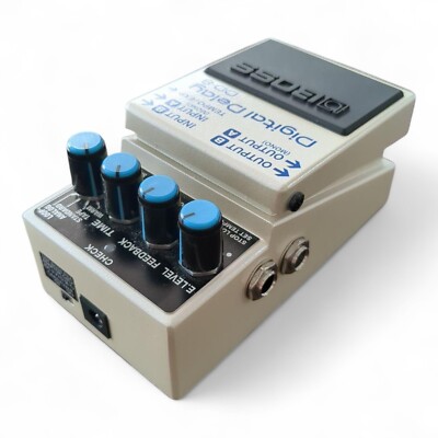 BOSS DD-8 Digital Delay Guitar Effect Pedal 2.87 Wx 5.08 Dx 2.32 H