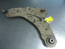 Triangle de suspension Opel VIVARO