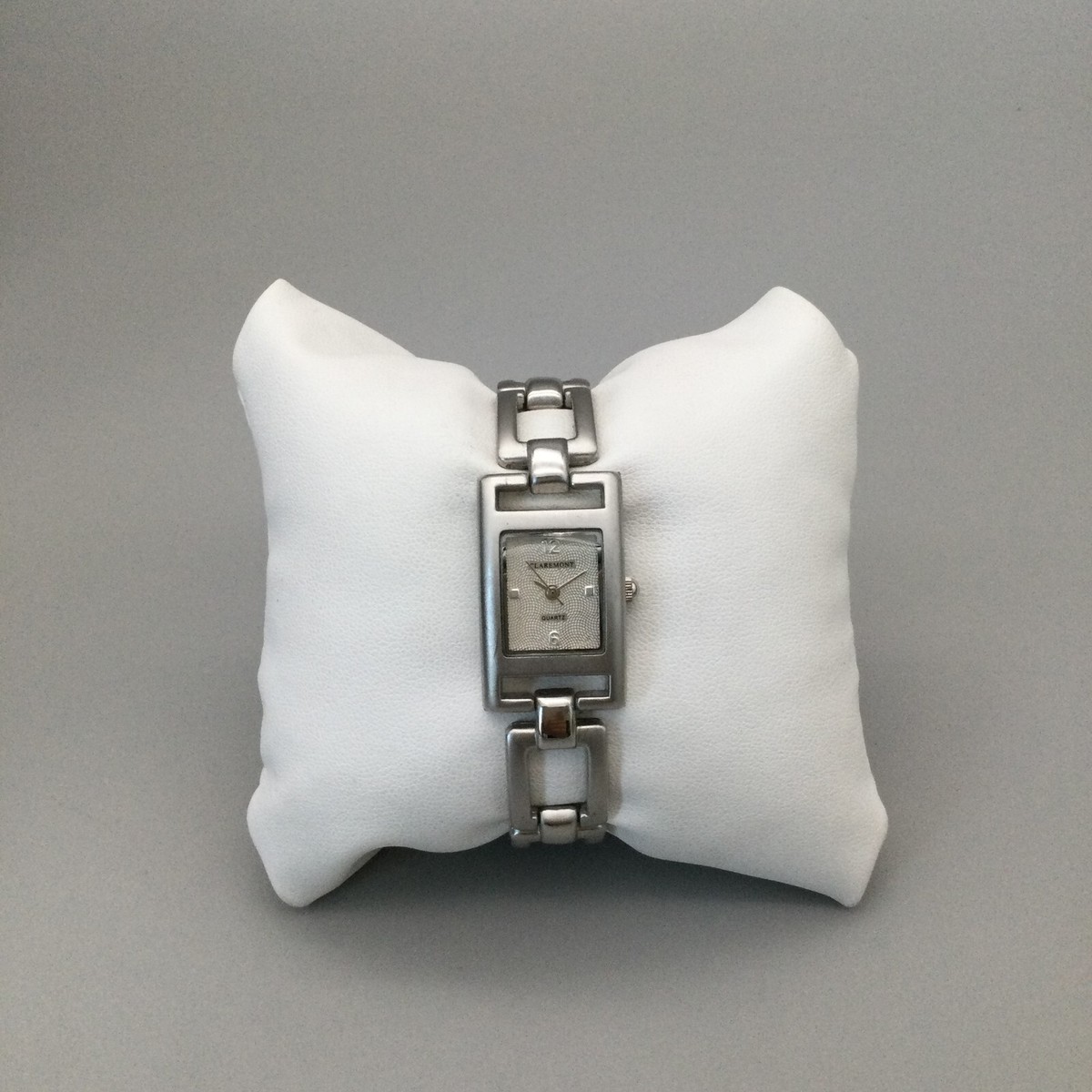 Claremont Watch Women 20mm Silver Tone Rectangle Link Band  display picture 3