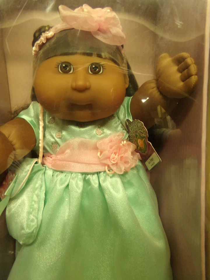 CABBAGE PATCH KID DOLL TRU DOLLS 20 aniversario niña a/a Foto 3 de 4