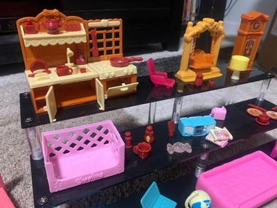 Dollhouse furniture from My Little Pony, Woodzeez, misc