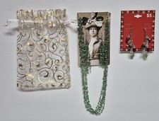 Jewelry Christmas Necklace Earrings Set  Red Green Bead Earrings New W/ Pouch