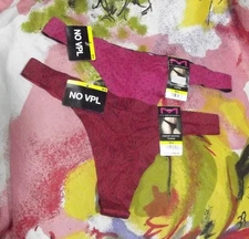 2 NEW MAIDENFORM COMFORT DEVOTION 40149 000 INVISIBLE COMFORT THONG PANTIES M/6
