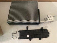 GENUINE FREIGHTLINER A/C EVAPORATOR CORE VCC T1000897K NEW OEM