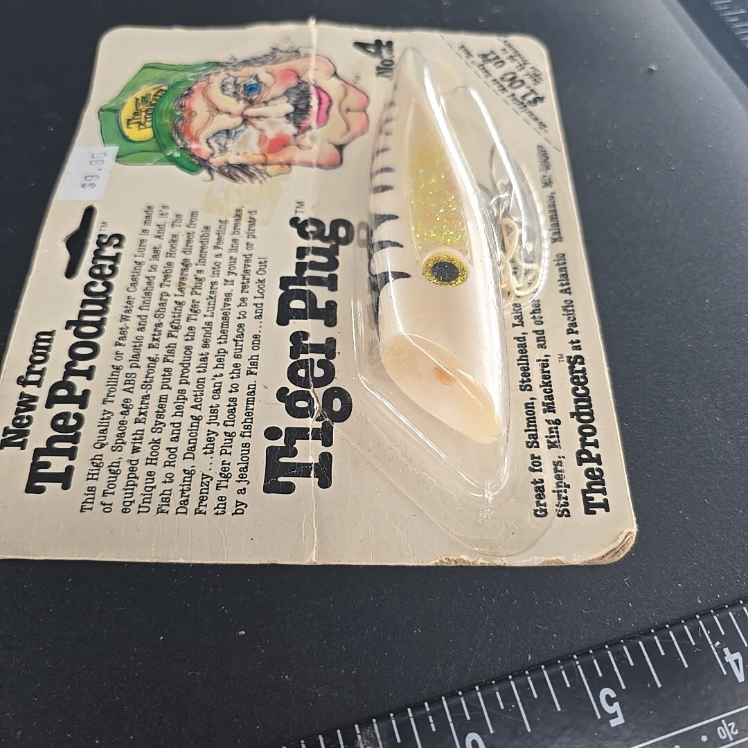 Lot De 6 Leurres De Pêche Vintage THE PRODUCERS Prism Shad - Neufs