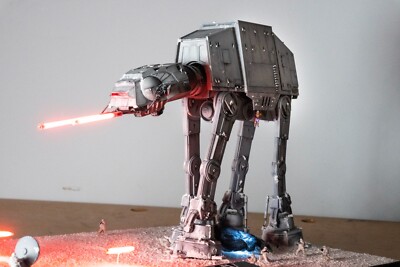 Star Wars AT-AT Battle of Hoth Diorama Custom built with Display Case