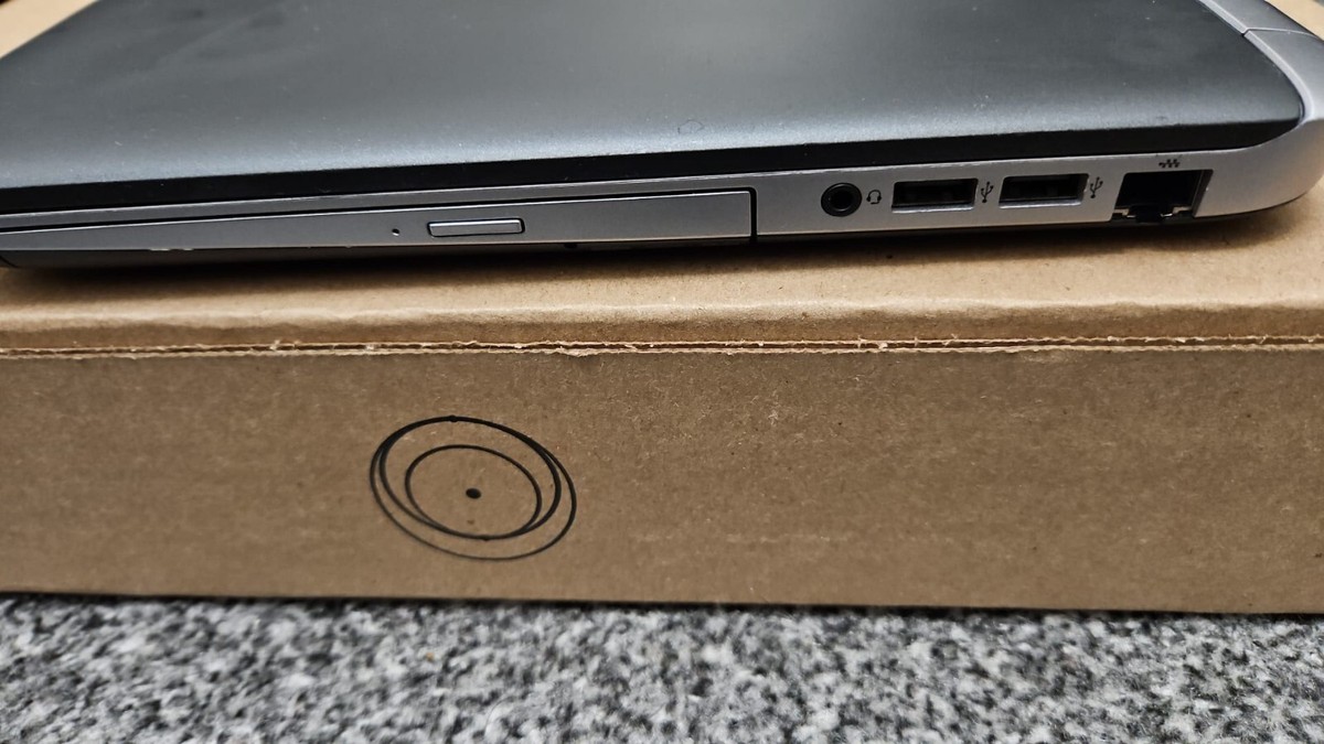HP △ hp ProBook 450 G3 T9R63PT#ABJ Core i3 6100U 2.3Ghz 4GB DVD 