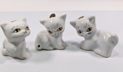 Vintage Trio of Playful White Porcelain Cats Kittens with heart shape on heads