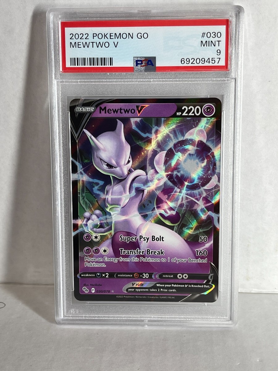 2022 Pokémon GO TCG | Mewtwo V #30 | Holofoil | Ultra Rare | PSA 9