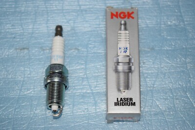 NGK ZÜNDKERZE Sparkplug | IZFR6F11 4095