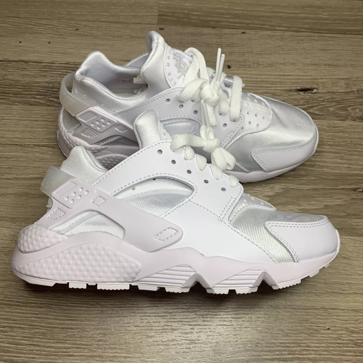 Nike Air Huarache White DH4439-102