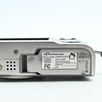 Fujifilm FinePix F31fd Silver 6.3MP 3x Zoom Compact Digital Camera